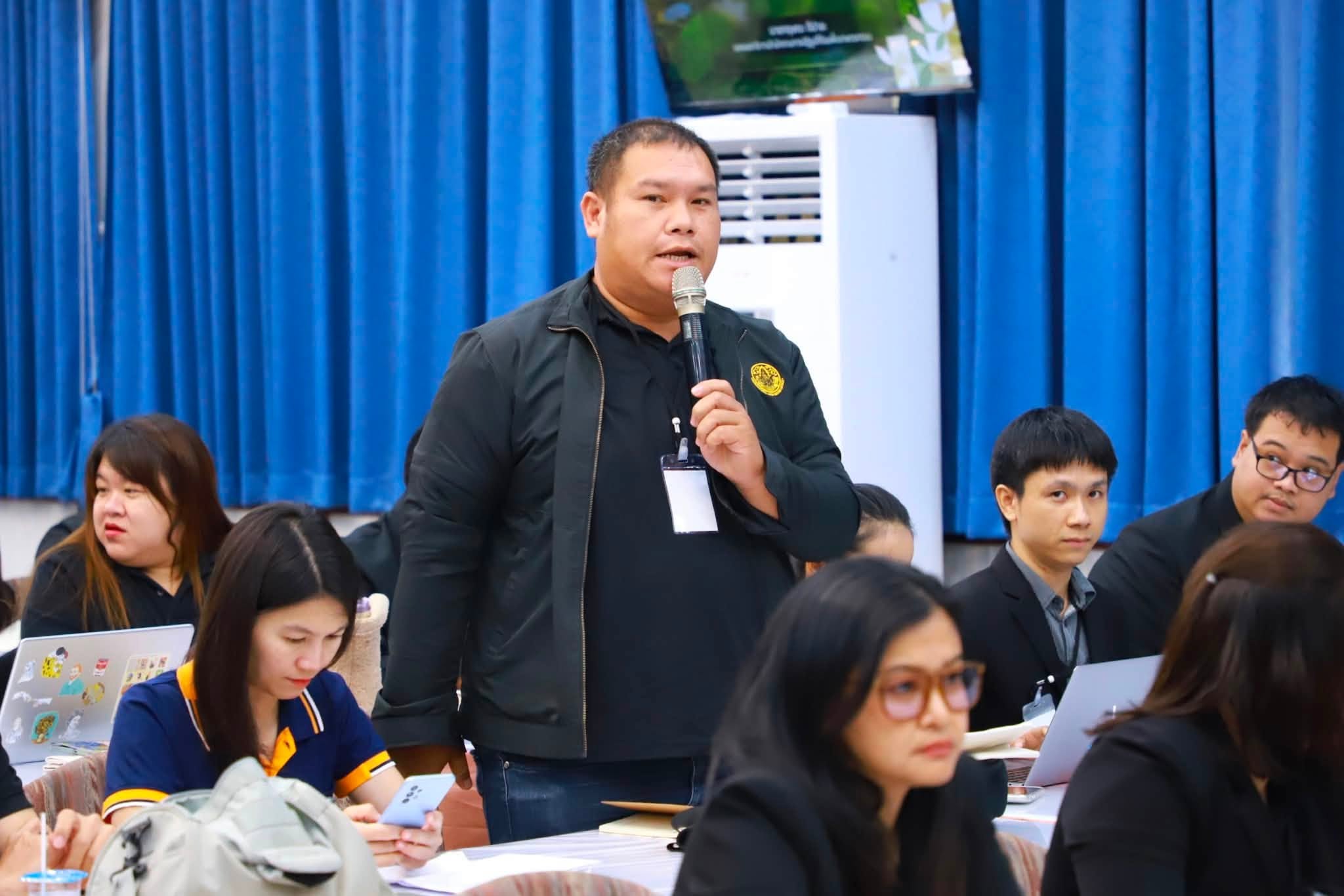 title - รองเลขาธิการ ส.ป.ก. เปิดอบรมหลักสูตร นปต. รุ่นที่ 8 ดันข้าราชการเปลี่ยนบทบาทสู่ “ผู้นำทีม” พร้อมขับเคลื่อนยุทธศาสตร์ชาติ
